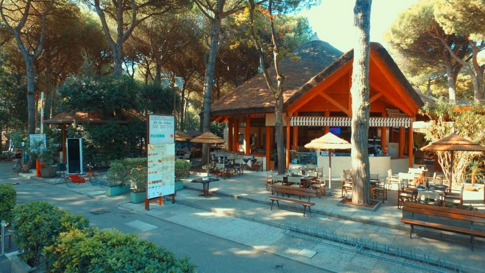 Buona Mobile Homes On Camping Mare E Pineta Lido di Spina Exterior foto