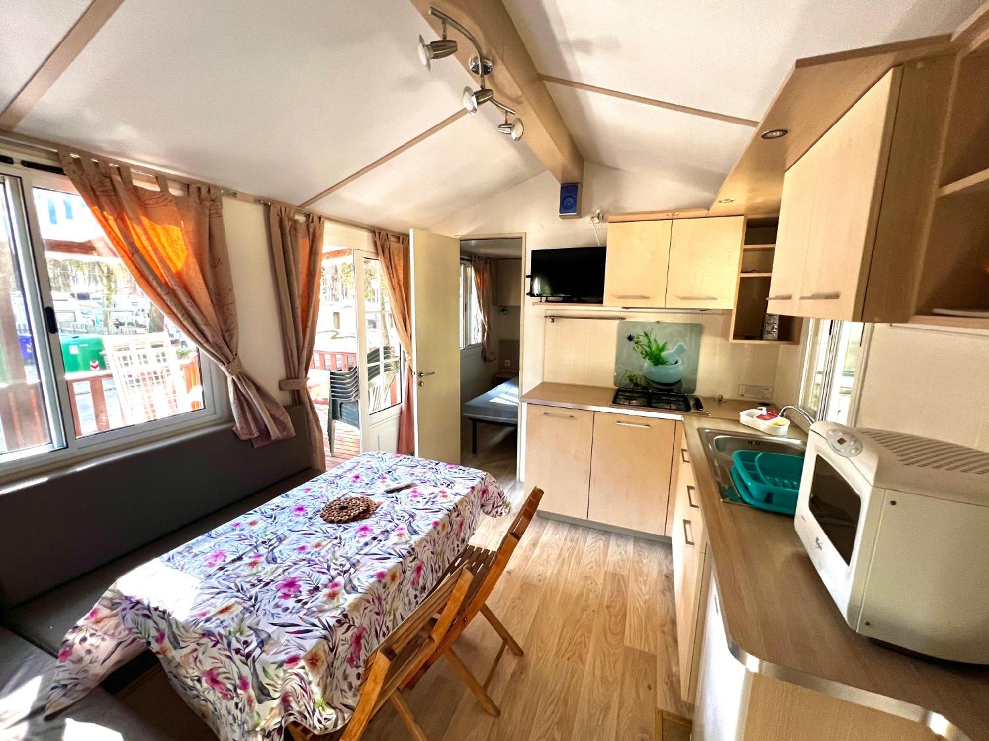 Buona Mobile Homes On Camping Mare E Pineta Lido di Spina Exterior foto